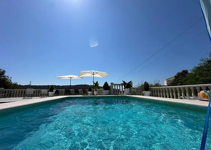 Maja Vacaciones Villa *